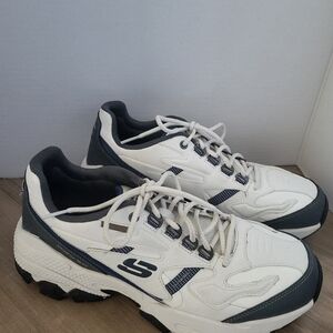 Sparta Max mens Skecher tennis shoes size 8